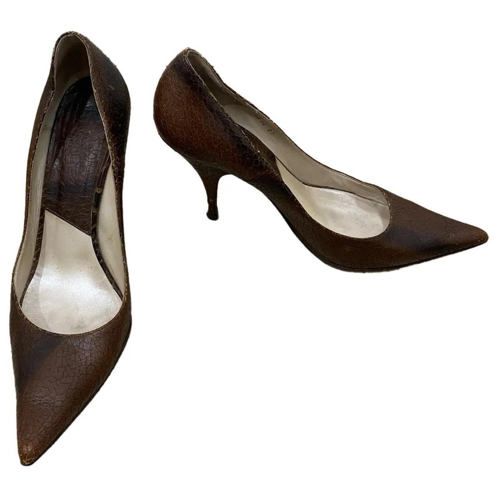 Dior Vintage Brown Leather Pointed Toe Heels